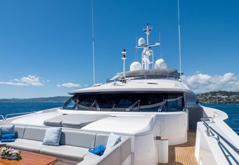 Arados yacht charter lifestyle