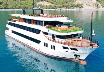 Limitless yacht charter lifestyle
                        