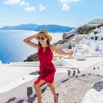 How to spend 24 hours in Santorini on a Greece yacht charter