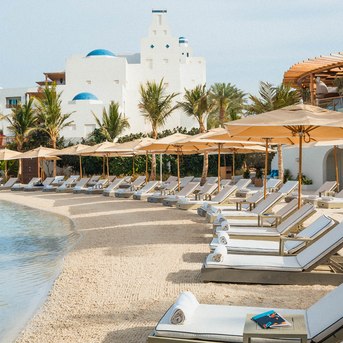 Discover the best beach clubs in Dubai: 2023 edition