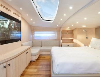 White Knight photo 15