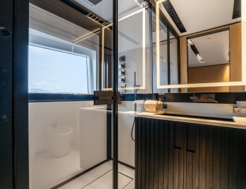 K+ photo 53