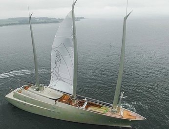 S/Y A photo 5