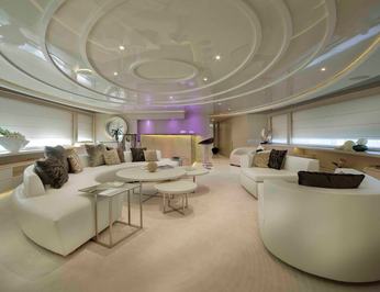 Upper Deck Lounge