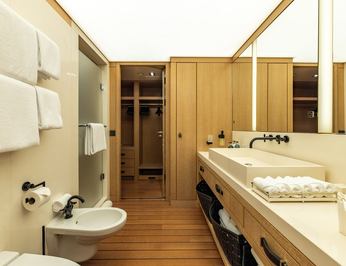Belongers photo 15