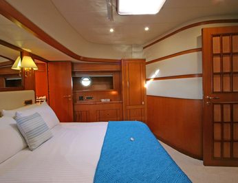 Tango Charlie photo 11