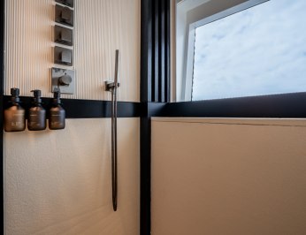 K+ photo 39