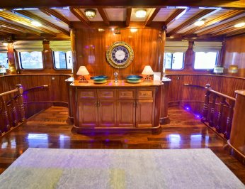 Queen Atlantis photo 9