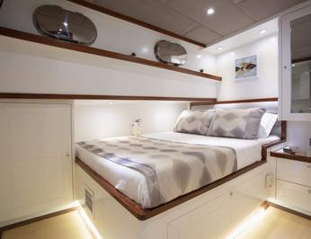 Grand Sailor photo 20