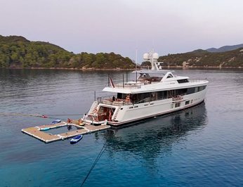Calypso I photo 4