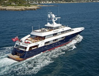 helios too yacht