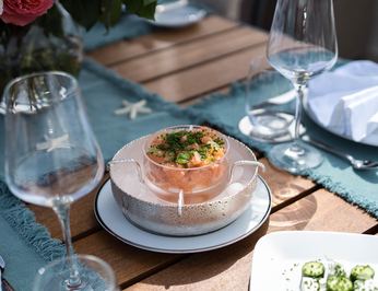 Nineteen 42 photo 16