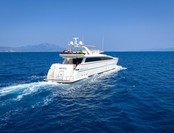 Aquila photo 47