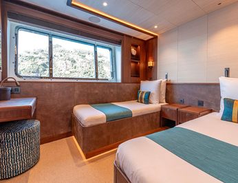 Josephine I photo 21