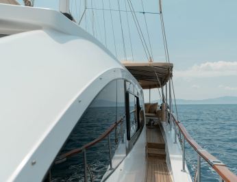 Queen of Sea photo 142