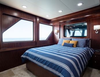 Beyond Capricorn photo 14