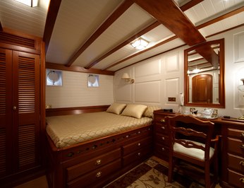 Guest Stateroom & Seating