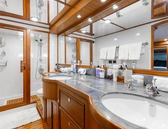 Virginia Sea photo 16