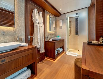 Josephine I photo 16