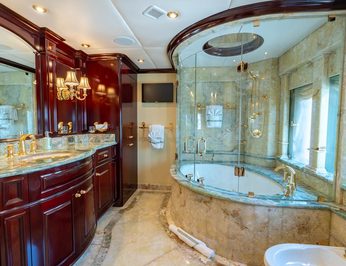 Miss Christine photo 26