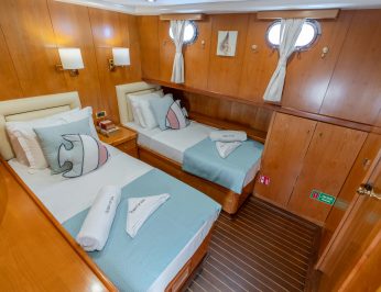 Queen of Sea photo 20