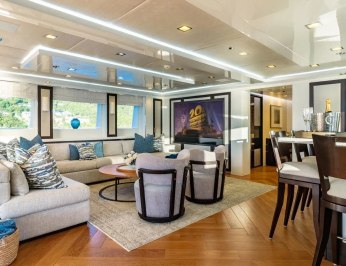 Holdin' My Own photo 44