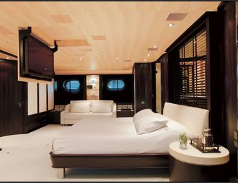Stateroom - Side View