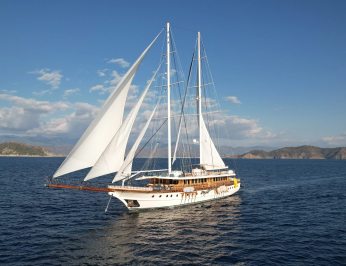 Queen Atlantis photo 50