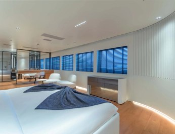 Infinite Cat photo 11