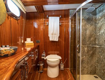 Lycian Queen photo 10