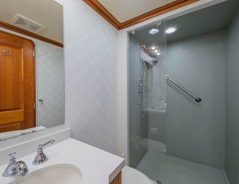 Silver Seas photo 10