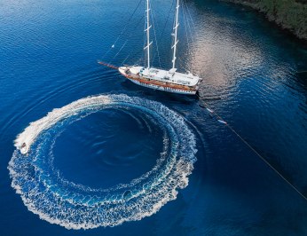 Queen Atlantis photo 62