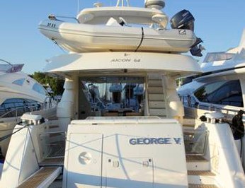 George V photo 4