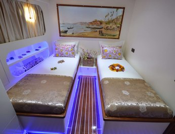 Gul Sultan photo 52
