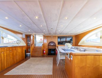 Queen of Sea photo 8