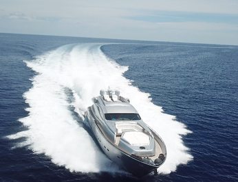 The Hangout photo 82