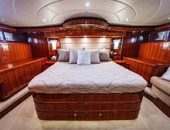 Southern Belle photo 26