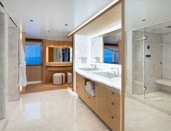 Maximus III photo 14