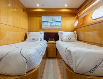 Lady Sandra photo 21