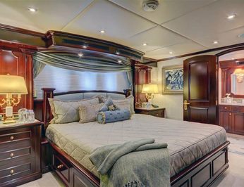 Miss Christine photo 46