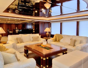 Main Salon - Overview