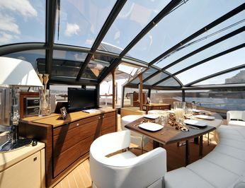 Astro Boat photo 5