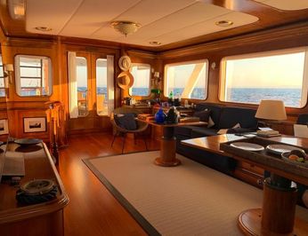 Nina Spirit of the Wind photo 8