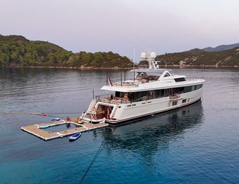 Calypso I photo 5