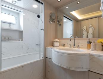 Esmeralda II photo 29