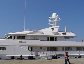 tatasu george town yacht