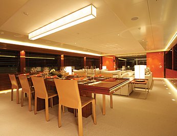 Interior Dining 