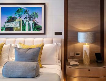 Renaissance photo 14