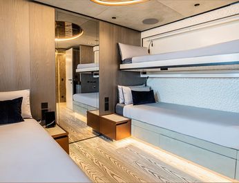 Pacific Pearl photo 14