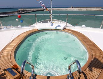 Jacuzzi
